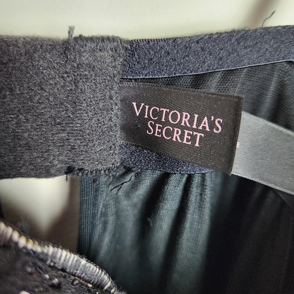 Victoria's Secret Black Lace Open Front Lingerie Teddie Sz 36C - Picture 7 of 12